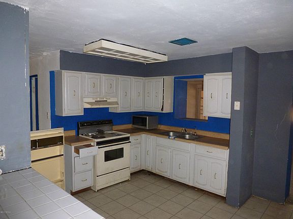 5th image of 2613 N Palo Verde Blvd