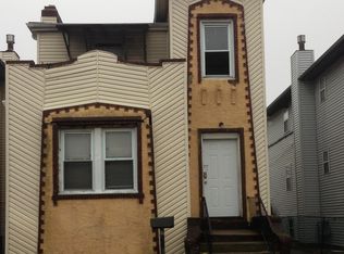 40 E Pine St, Long Beach, NY 11561
