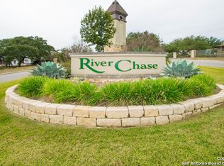 423 Summer Glen Ln, New Braunfels, TX 78132