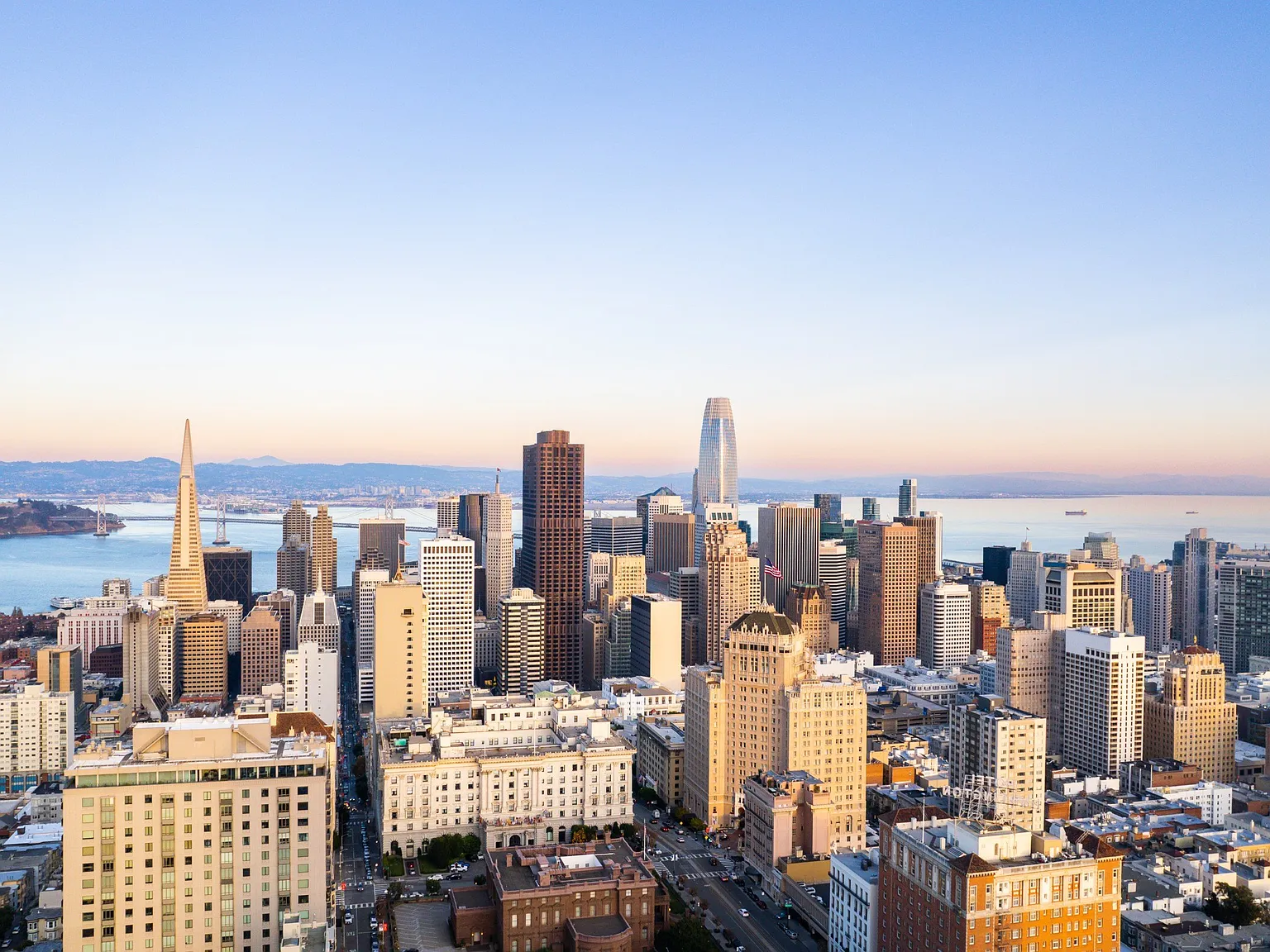 Nob Hill Tower — Photo 3