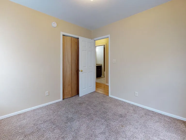 1715 Stone St — Photo 10