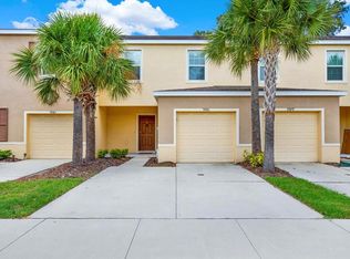 9981 Hound Chase Dr, Gibsonton, FL 33534