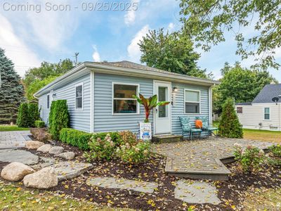 4694 Lakeborn Dr, White Lake, MI, 48383