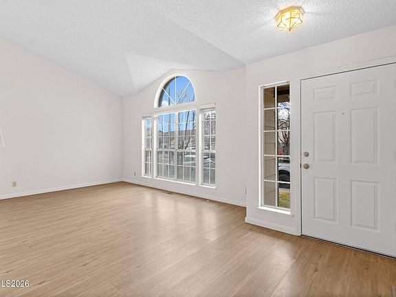 5th image of 4547 Canyon Ridge Ln