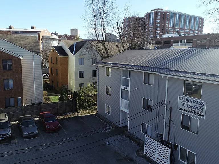 140 Gazette Avenue — Photo 16