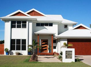 105 Marsh Rd, Pelham, NH 03076