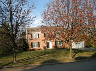 6070 Samstone Ct, Cincinnati, OH 45242