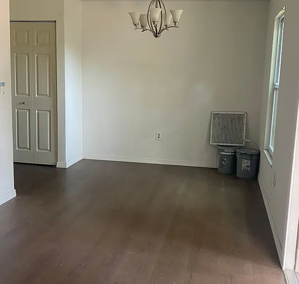 1837 6th Ave E — Photo 2