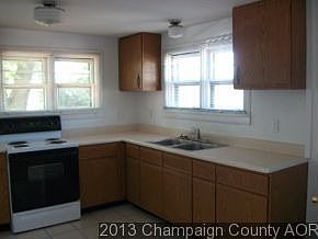 4th image of 1005 Park Dr