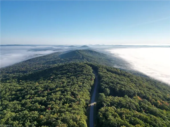 1424 Sierra Trace Rd #141, Denton, NC 27239