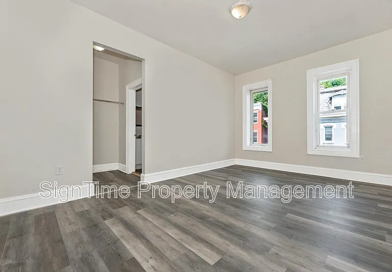 220 Summit Ave #2F — Photo 10