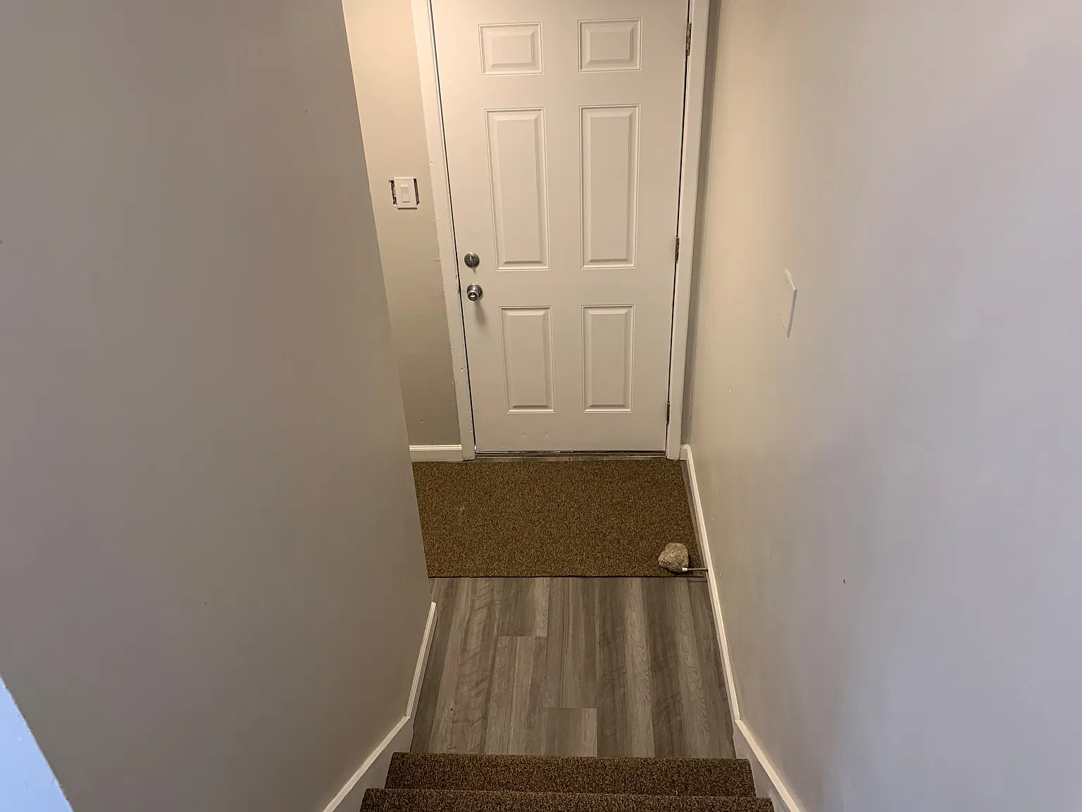 2 bed, 900 sqft, $1,545 — Photo 2