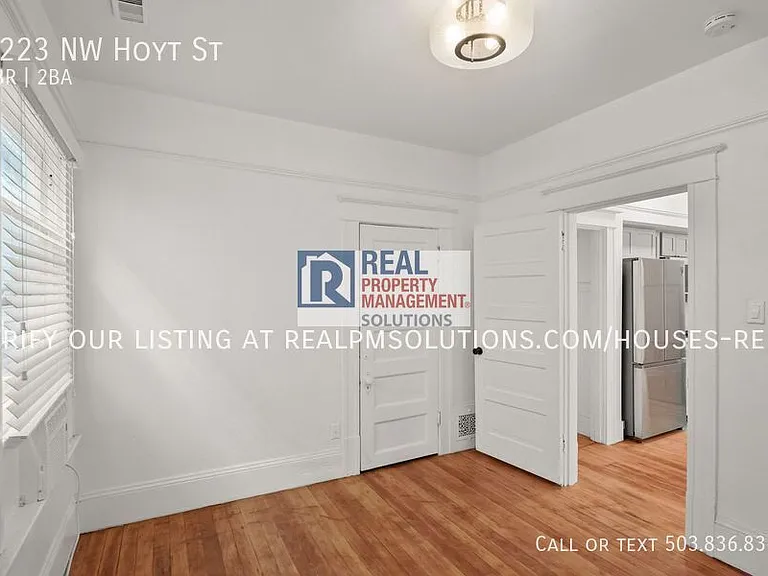 2223 NW Hoyt St — Photo 14