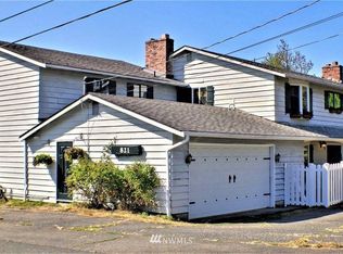 821 Puget Dr, Edmonds, WA 98020