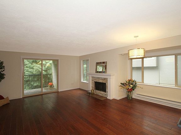 4th image of 14500 NE Redmond Way