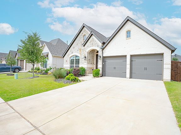 5th image of 1804 Swayback Ln