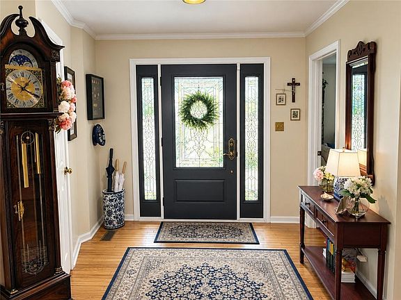 4th image of 3078 Chapel Hill Rd