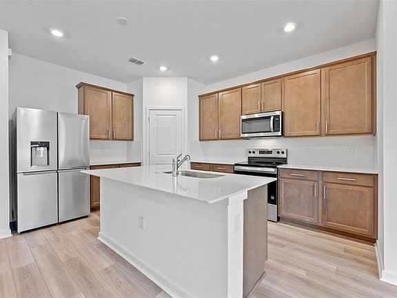 3rd image of 6976 SW 90th Ln