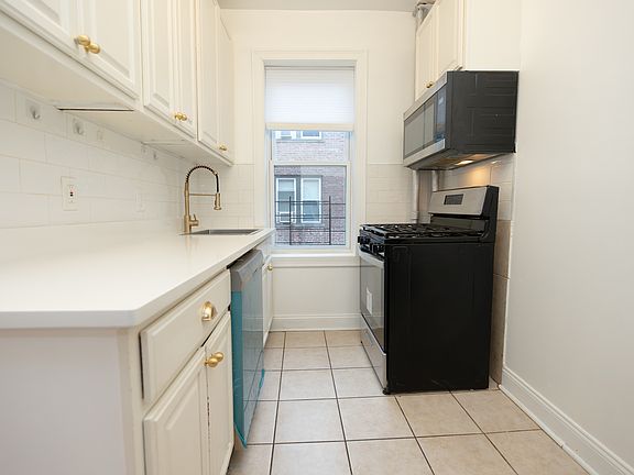 5th image of 546 Bergen Ave #42a66cd62
