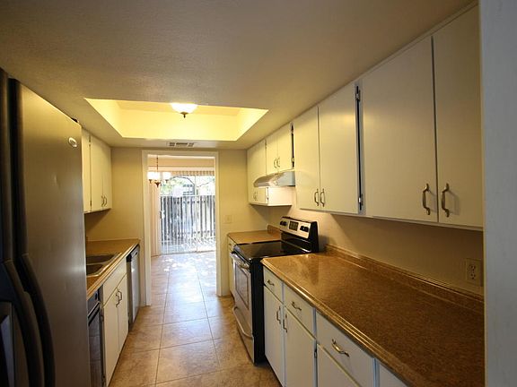 3rd image of 5701 E Glenn St