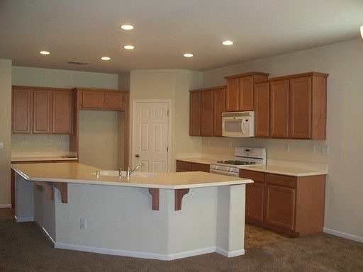4th image of 1175 Ashford Ln