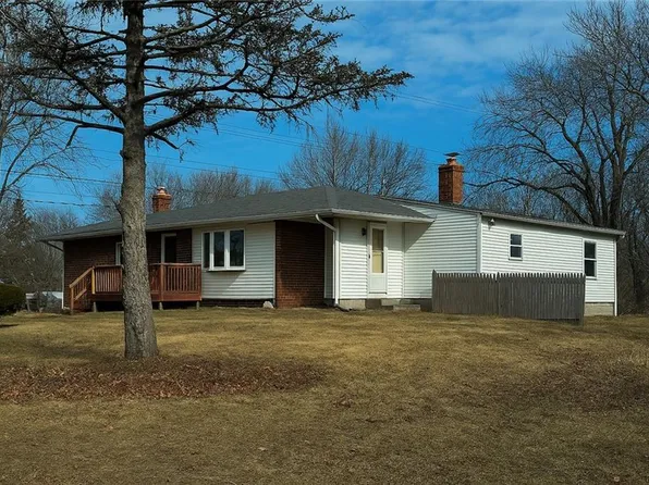 1537 Agate St, Bay Shore, NY 11706