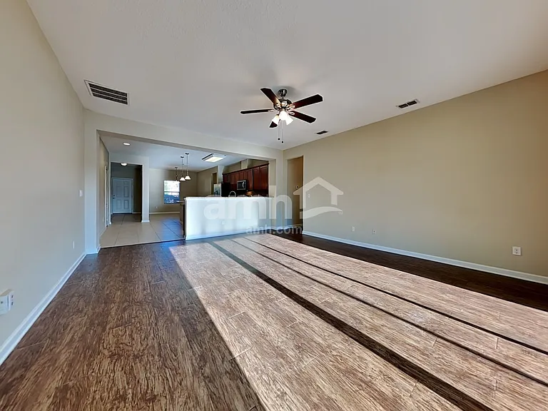475 Hefferon Dr — Photo 7