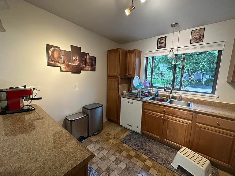 947 Manchester Cir #947 — Photo 9