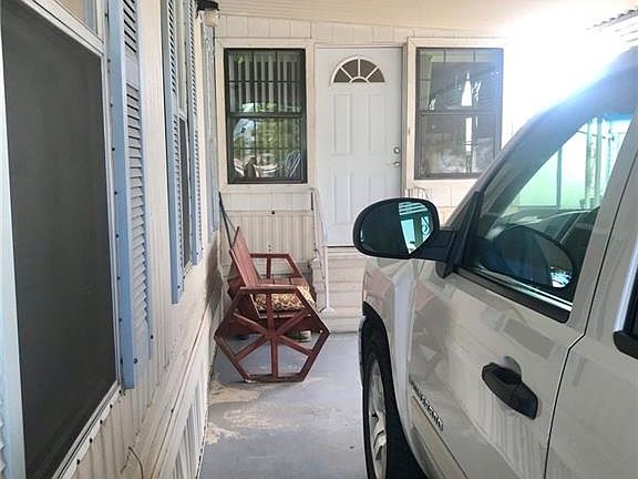 5th image of 613 Sundance Ln