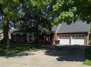191 Blueridge Dr, Frankfort, KY 40601