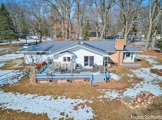 11560 Thrush Dr, Lakeview, MI 48850