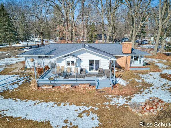 11560 Thrush Dr, Lakeview, MI 48850