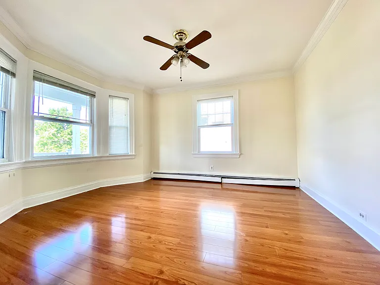 50 Western Ave #1L — Photo 2