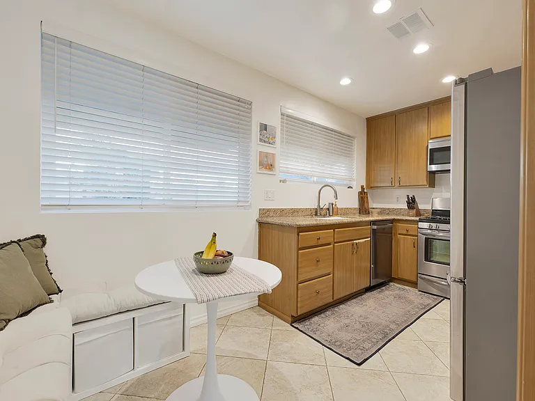 12803 Bloomfield St #2 — Photo 15