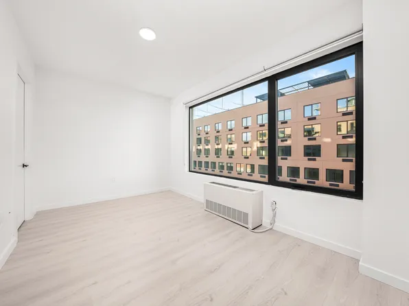 138 Bruckner Boulevard 10105 image 3 of 43