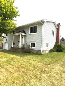2033 W 37th St, Erie, PA, 16508