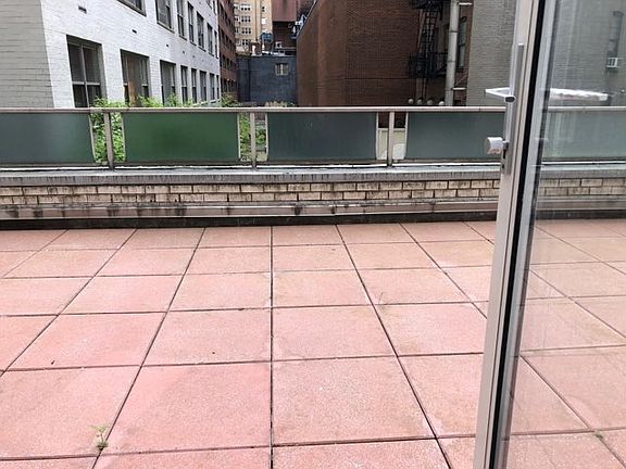 5th image of 245 E 63rd St APT 216