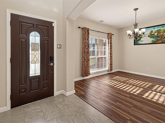 5th image of 7403 Blossommist Lane