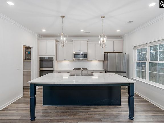 4th image of 822 Ruskin Dr