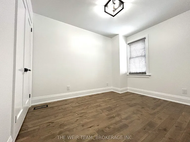 3 Costain Ave — Photo 13