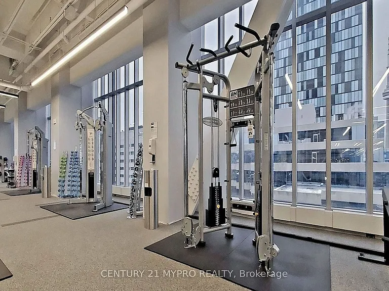 488 University Ave #2010 — Photo 26