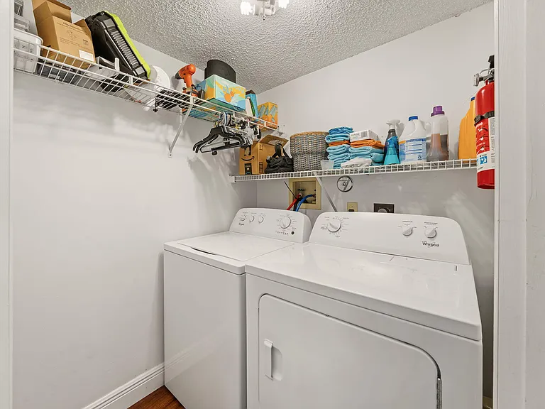5250 Sapphire Valley — Photo 4