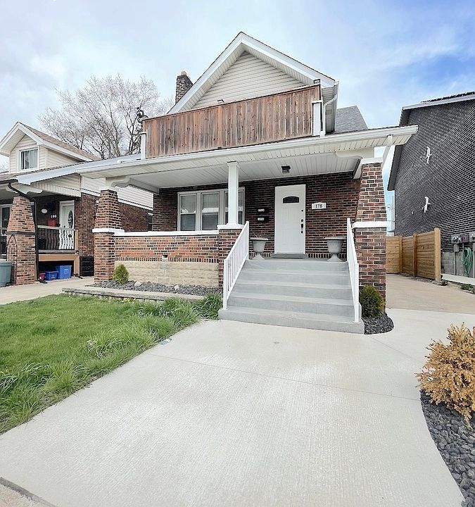 1st image of 178 Hanna St E