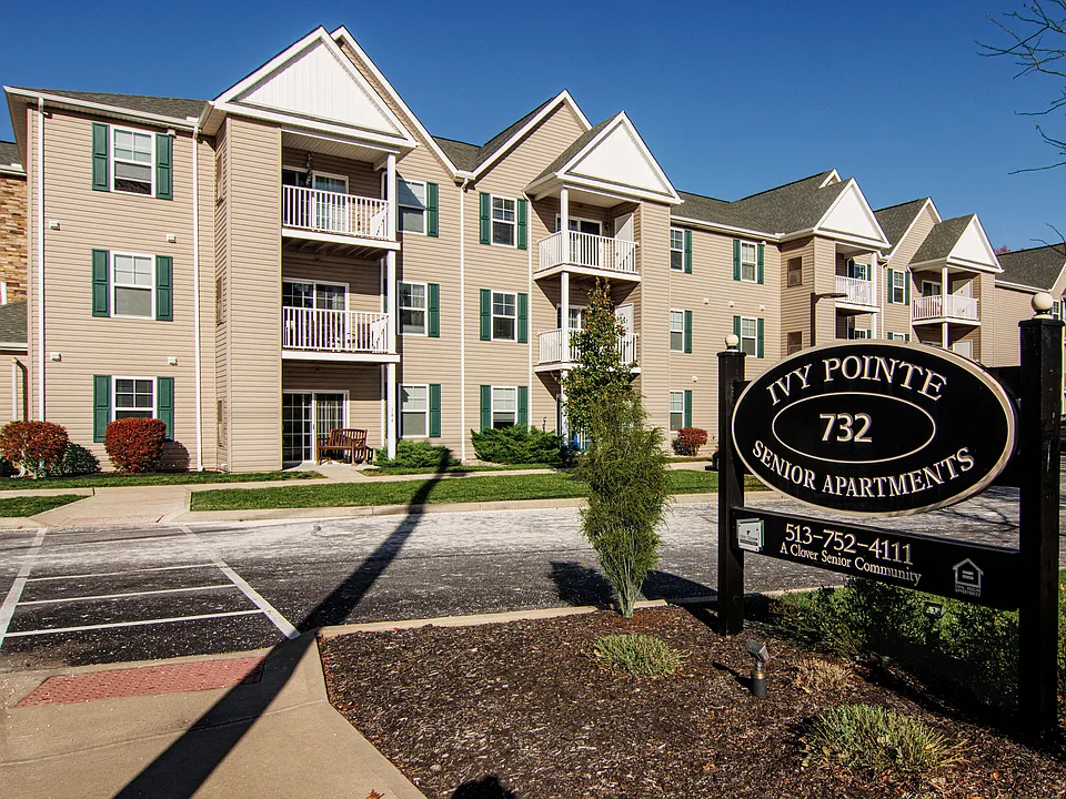 Ivy Pointe