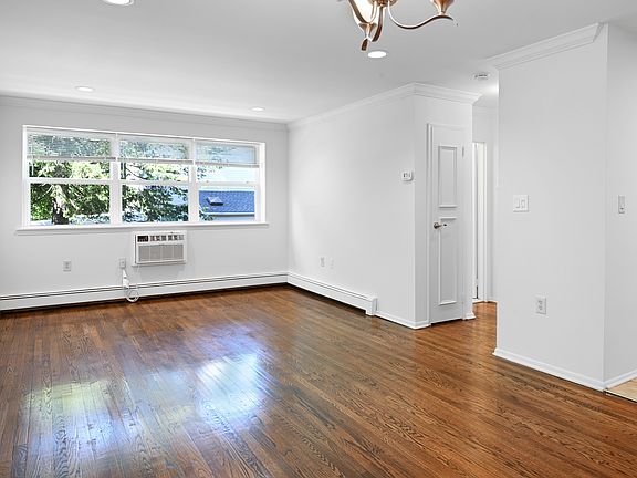 3rd image of 12 Brookside Ave Floor 2