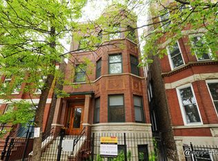 820 N Hermitage Ave APT 3, Chicago, IL 60622