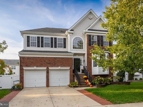 658 Worcester Dr, Thorofare, NJ 08086