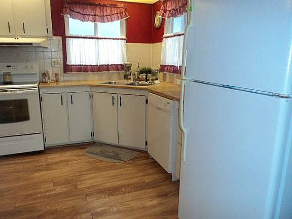 4th image of 7300 20th St #68