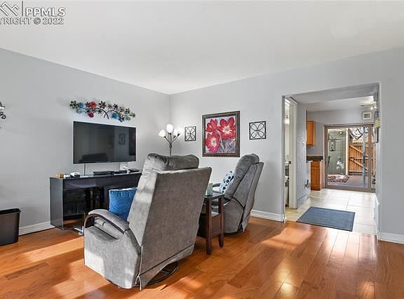4th image of 10390 Tumbleweed Dr APT 6