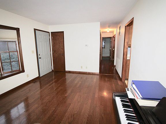 5th image of 4507 Lauder Ave